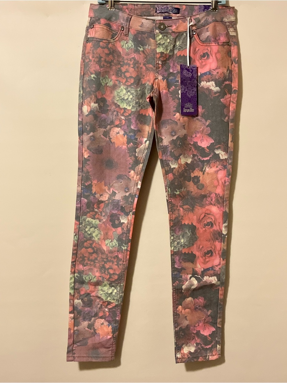 Karma Blue Women’s Size 13 Pink Multicolor Floral Stretch Jeans NWT - Picture 7 of 16